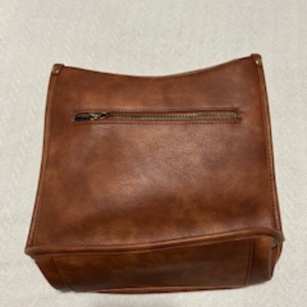 Cluci Women's Crossbody Purse - NWT